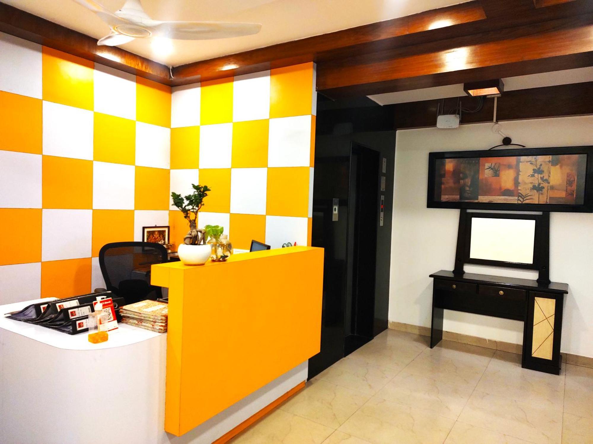 Omatra Essence Suites Bangalore Exterior foto